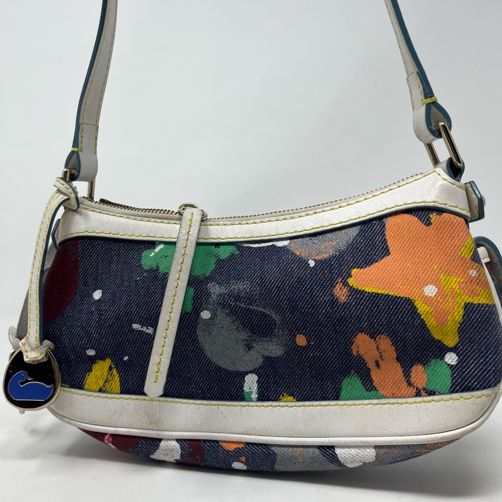 Dooney & Bourke baguette bag
